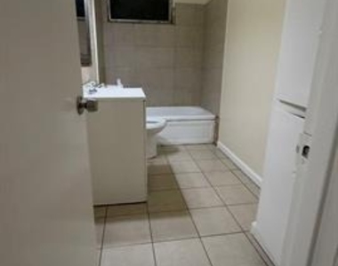 3064 Clover Drive - Photo Thumbnail 7