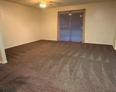 6216 Locust Street - Photo Thumbnail 1