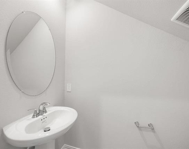 1737 Arches Road - Photo Thumbnail 5