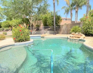 26623 N 44th Street - Photo Thumbnail 37