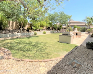 26623 N 44th Street - Photo Thumbnail 31