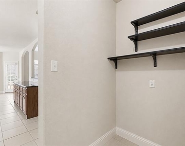 357 Spring Meadow Drive - Photo Thumbnail 9