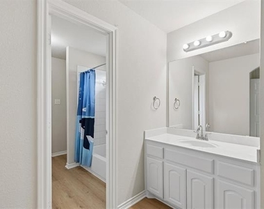 357 Spring Meadow Drive - Photo Thumbnail 22