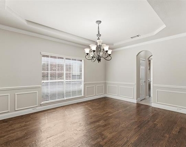 357 Spring Meadow Drive - Photo Thumbnail 12