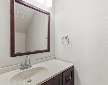 357 Spring Meadow Drive - Photo Thumbnail 21