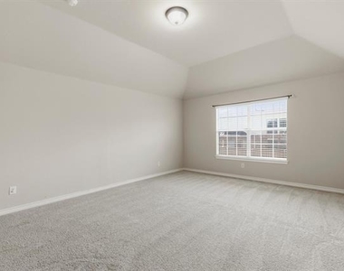 357 Spring Meadow Drive - Photo Thumbnail 26