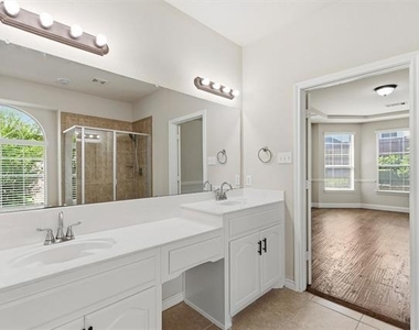 357 Spring Meadow Drive - Photo Thumbnail 18