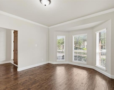 357 Spring Meadow Drive - Photo Thumbnail 10