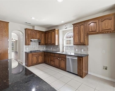 357 Spring Meadow Drive - Photo Thumbnail 8