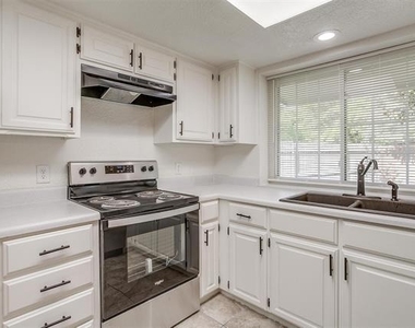 1101 Cypress Point - Photo Thumbnail 7