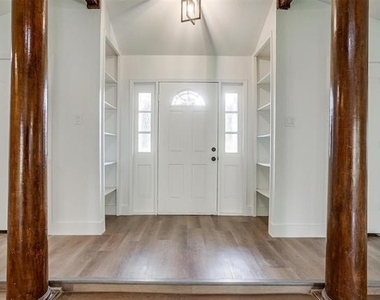 1101 Cypress Point - Photo Thumbnail 16