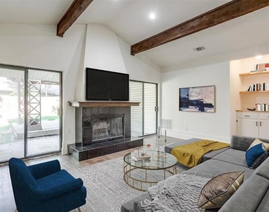 1101 Cypress Point - Photo Thumbnail 4