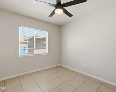 1040 N 16th Street - Photo Thumbnail 17