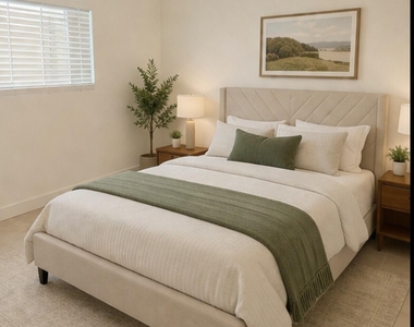 7814 E Heatherbrae Avenue - Photo Thumbnail 1