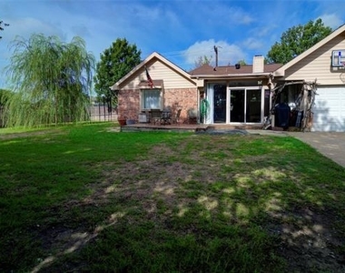 4825 Bobtown Road - Photo Thumbnail 3