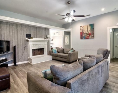 4825 Bobtown Road - Photo Thumbnail 2