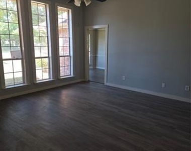 4825 Bobtown Road - Photo Thumbnail 7