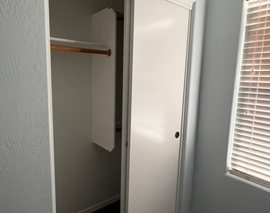 25067 W Dove Trail - Photo Thumbnail 13