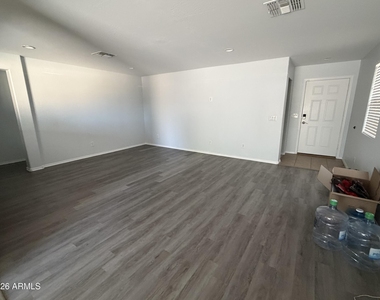 25067 W Dove Trail - Photo Thumbnail 3