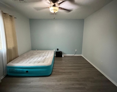 25067 W Dove Trail - Photo Thumbnail 11