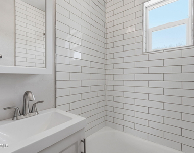 1038 N 16th Street - Photo Thumbnail 22
