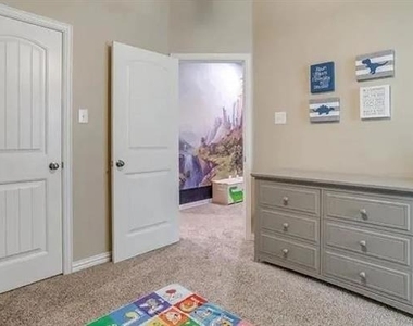 14657 Gilley Lane - Photo Thumbnail 3