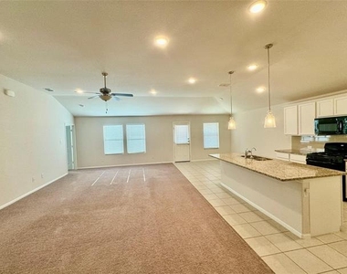 6122 Heron Drive - Photo Thumbnail 8