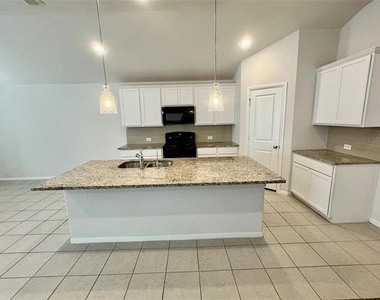 6122 Heron Drive - Photo Thumbnail 14