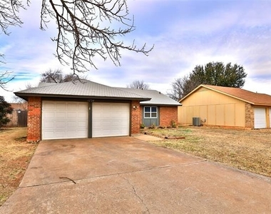 1734 Bob White Court - Photo Thumbnail 33