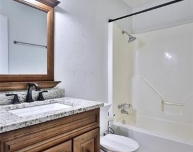1734 Bob White Court - Photo Thumbnail 10