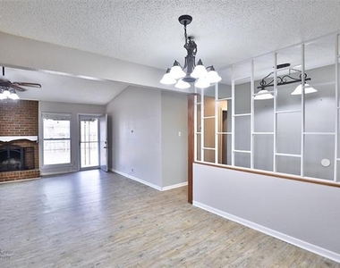 1734 Bob White Court - Photo Thumbnail 22