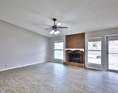 1734 Bob White Court - Photo Thumbnail 21