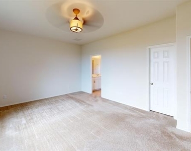 2213 Heaton Street - Photo Thumbnail 6