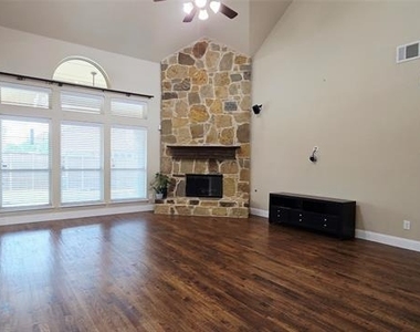 12381 Summertree Drive - Photo Thumbnail 27