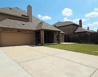 12381 Summertree Drive - Photo Thumbnail 23