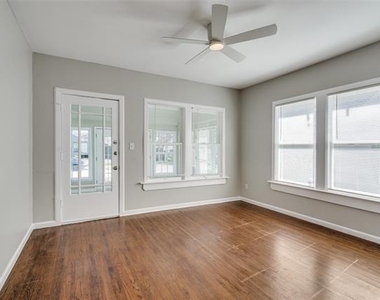 5011 Parkland Avenue - Photo Thumbnail 14