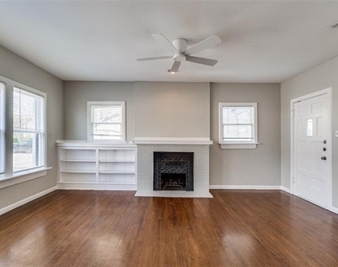 5011 Parkland Avenue - Photo Thumbnail 6