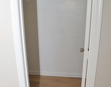 45666 W Tucker Road - Photo Thumbnail 42
