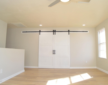 45666 W Tucker Road - Photo Thumbnail 45