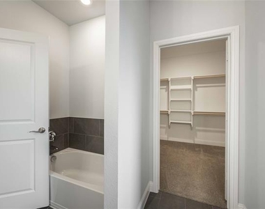 354 Rock Acre Drive - Photo Thumbnail 14