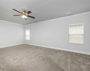354 Rock Acre Drive - Photo Thumbnail 10