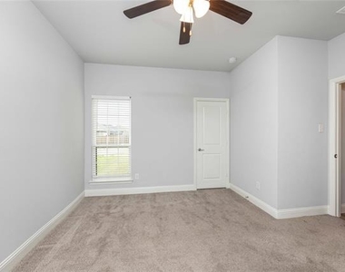 354 Rock Acre Drive - Photo Thumbnail 19
