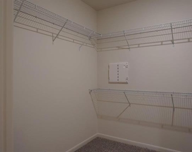 1823 Dahlia Way - Photo Thumbnail 25