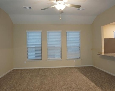 1823 Dahlia Way - Photo Thumbnail 10