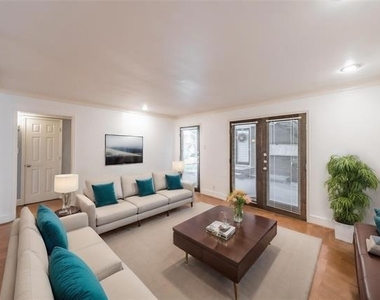 10109 Regal Park Lane - Photo Thumbnail 8