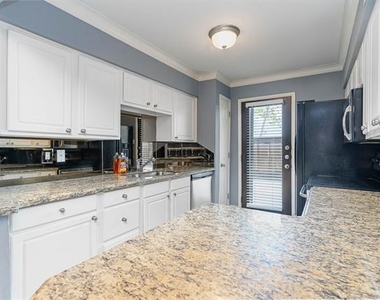 10109 Regal Park Lane - Photo Thumbnail 3