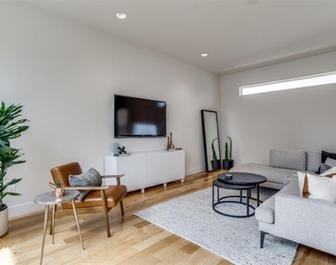 2452 Thatcher Drive - Photo Thumbnail 7