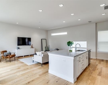 2452 Thatcher Drive - Photo Thumbnail 13