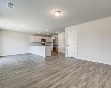 3527 Chestnut Oak Drive - Photo Thumbnail 14