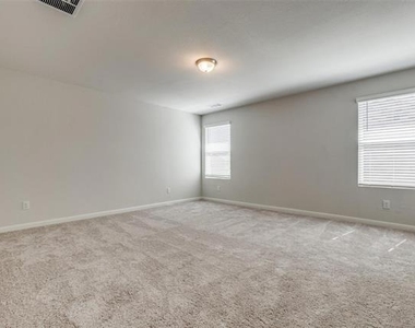 3527 Chestnut Oak Drive - Photo Thumbnail 24